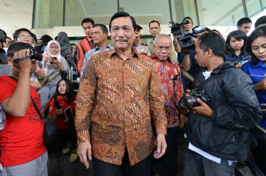 Luhut temui pimpinan KPK bahas kasus pencucian uang