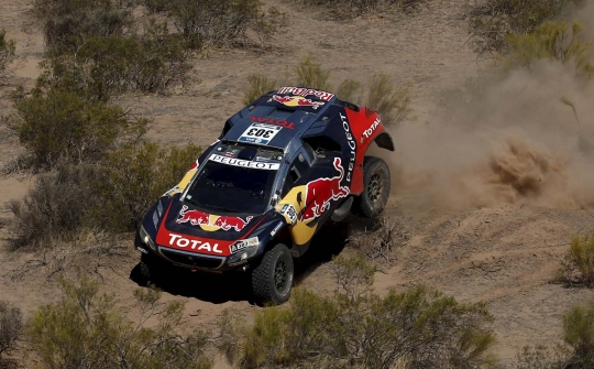 Keganasan trek Rally Dakar 2016 bikin pecah ban