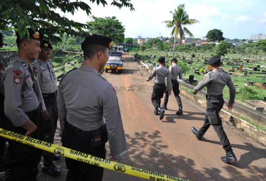 Polisi bongkar makam korban malapraktik Klinik Chiropractic