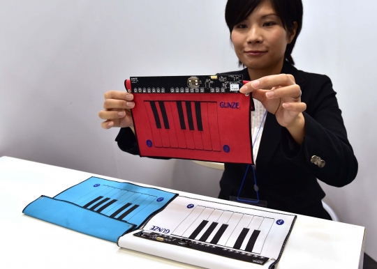 Uniknya piano super tipis buatan Jepang