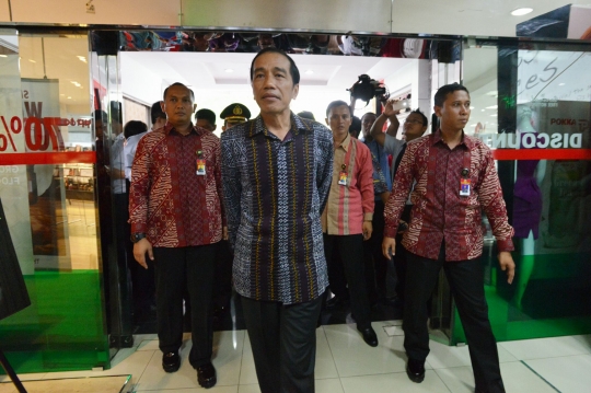 Pascateror, Presiden Jokowi sapa pegawai toko di Sarinah