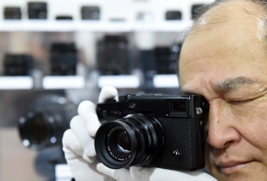 Ini wujud klasik tapi canggih mirrorless Fujifilm X-Pro2