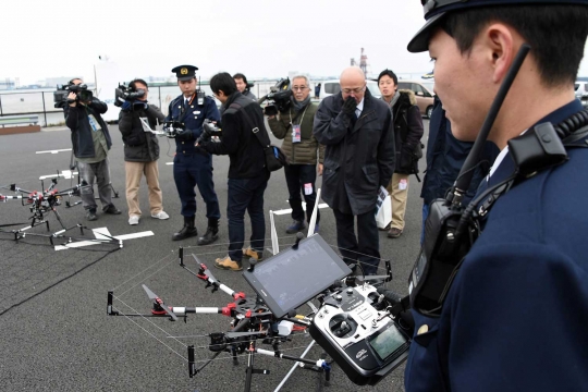 Melihat cara Jepang latihan anti teror pakai drone