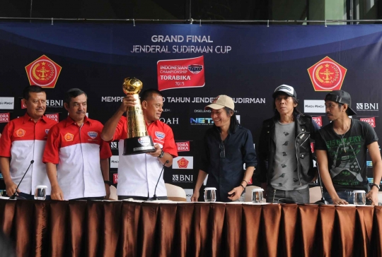 TNI siap arak trofi Piala Jenderal Sudirman Purbalingga-Jakarta