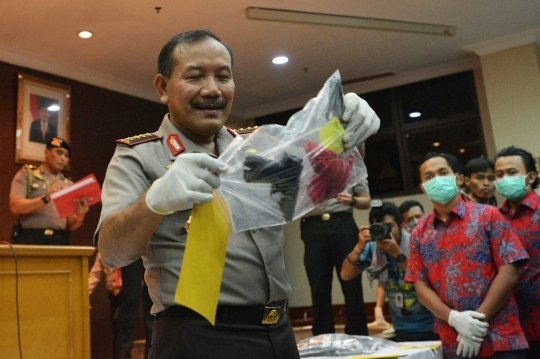 Ini pistol yang dipakai pelaku teror bom Thamrin