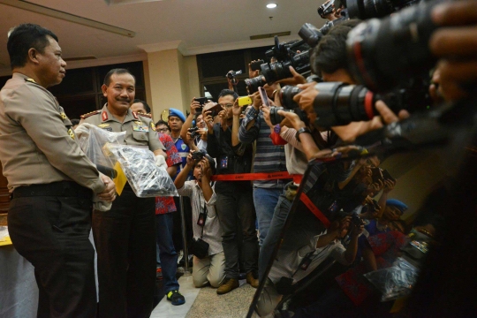 Ini pistol yang dipakai pelaku teror bom Thamrin