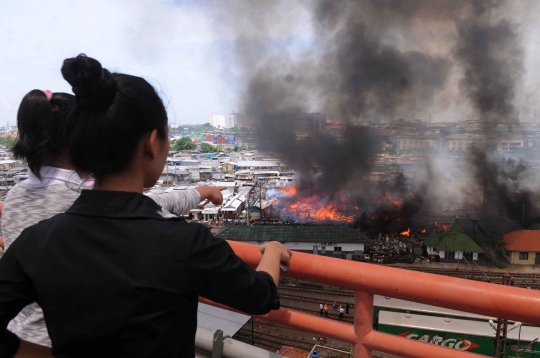Foto-foto kebakaran Kampung Bandan dari udara