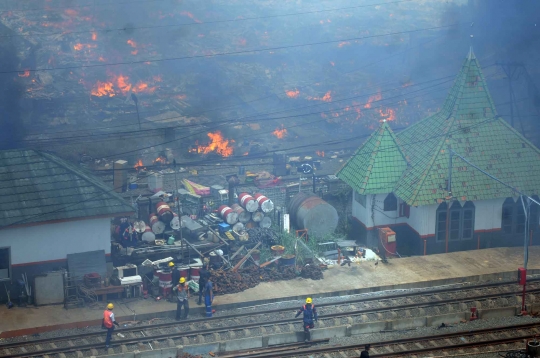 Foto-foto kebakaran Kampung Bandan dari udara