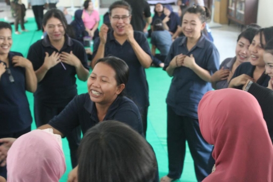 Melihat keseruan napi wanita belajar bahasa Inggris di Lapas Malang