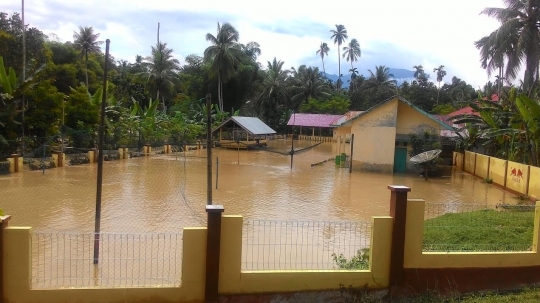 Seperti ini luapan banjir 2 meter yang rendam dua desa di Aceh