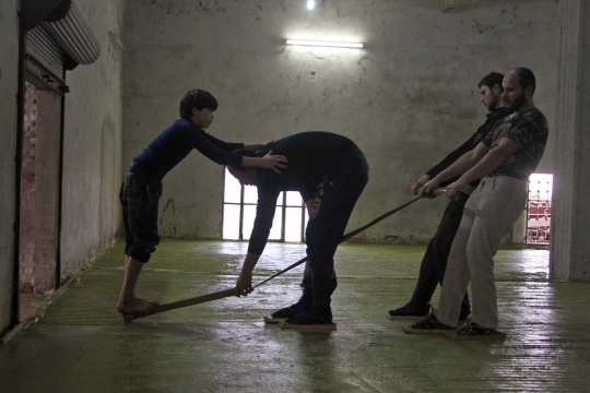 Intip cara manual pabrik di Suriah produksi sabun mandi