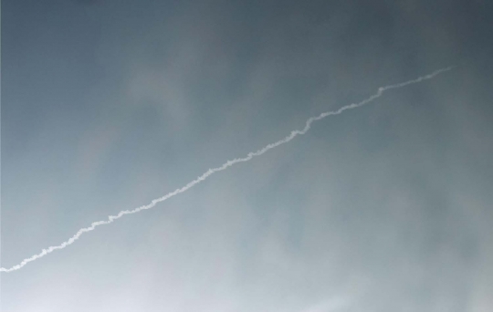 Ini roket pembawa satelit yang diluncurkan Korea Utara