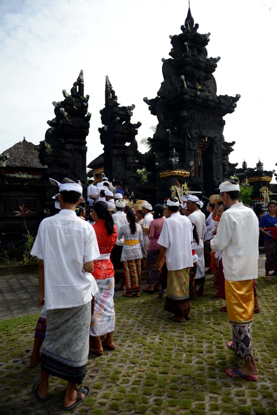 Semarak perayaan Galungan di Bali