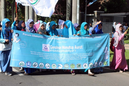 Aksi puluhan hijaber di Malang tolak perayaan Valentine
