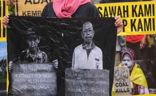Warga Batang protes penutupan lahan untuk PLTU Batubara