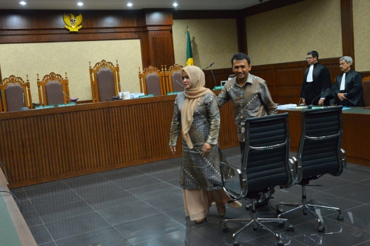 Kasus suap PTUN, Gubernur Sumut dituntut 4,5 tahun penjara