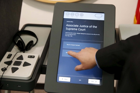 Canggihnya mesin voting baru pemilu Amerika Serikat