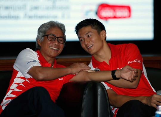 Resmi membalap di F1, Rio Haryanto kibarkan bendera Merah Putih