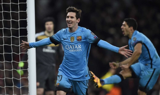 Dua gol Messi permalukan Arsenal di Emirates Stadium