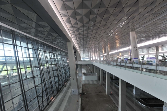 Melihat perkembangan terakhir Terminal 3 Bandara Soekarno-Hatta