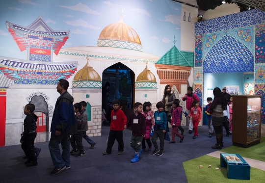 Begini antusiasnya anak-anak AS pelajari Islam di museum Manhattan