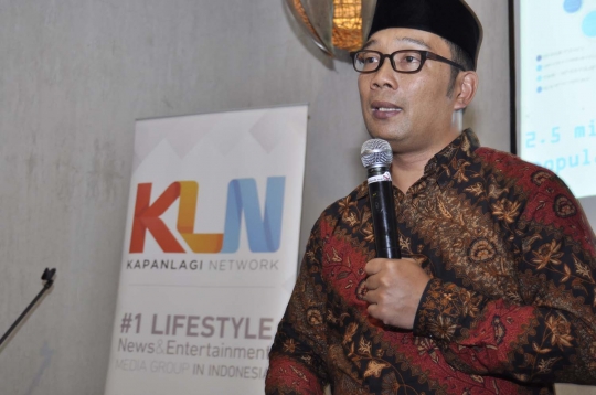 Keakraban Ridwan Kamil di malam 'ngariung' merdeka.com