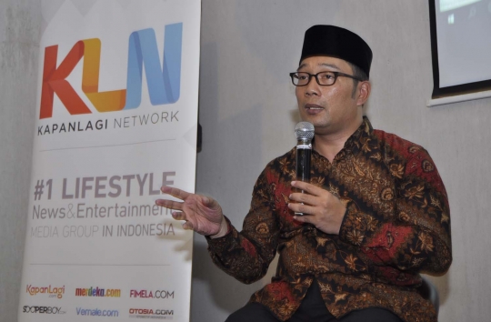 Keakraban Ridwan Kamil di malam 'ngariung' merdeka.com