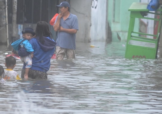 Banjir satu meter rendam Rawa Buaya