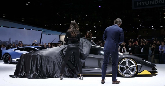 Sangarnya Lamborghini Centenario bertenaga 770 kuda