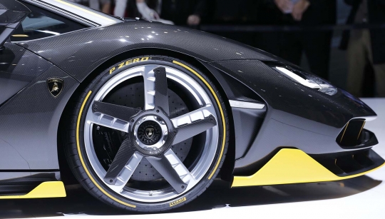 Sangarnya Lamborghini Centenario bertenaga 770 kuda