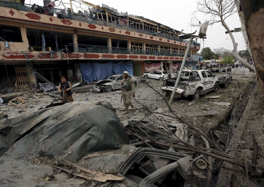 Situasi mencekam usai konsulat India di Afghanistan diserang bom