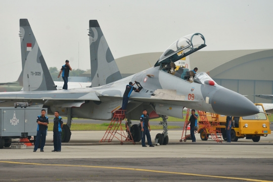 Jelang KTT OKI, jet Sukhoi siaga di Lanud Halim