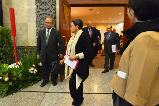 Menteri Retno dan Menlu Mesir gelar pertemuan di sela KTT OKI