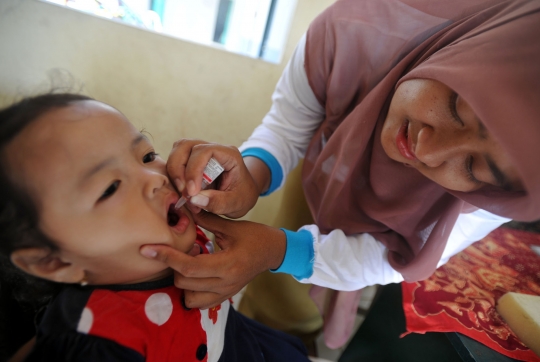 Imunisasi polio digelar serentak di seluruh Indonesia