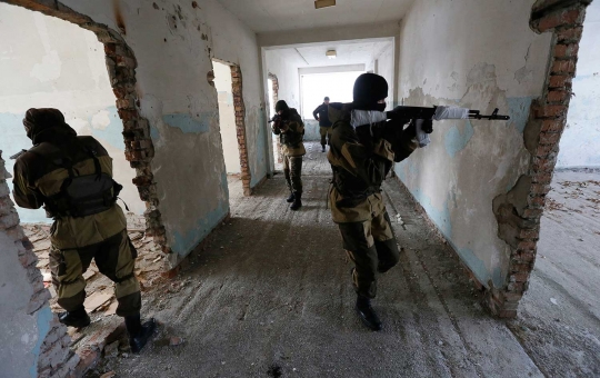 Pemuda Serbia dilatih untuk bantu tugas militer