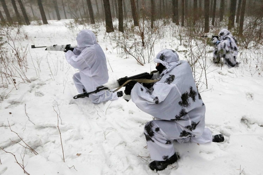 Pemuda Serbia dilatih untuk bantu tugas militer