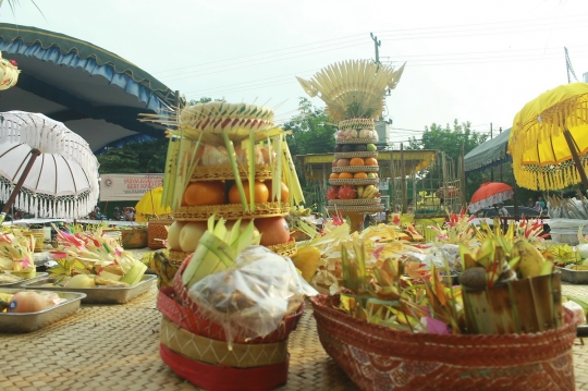 Kemeriahan upacara Tawur Kesanga sambut Nyepi di Kediri