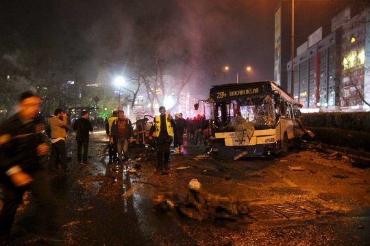 Suasana tragis saat bom mobil guncang Turki