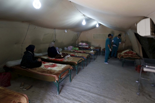 Intip 'tenda bersalin' di kamp pengungsian korban konflik Suriah