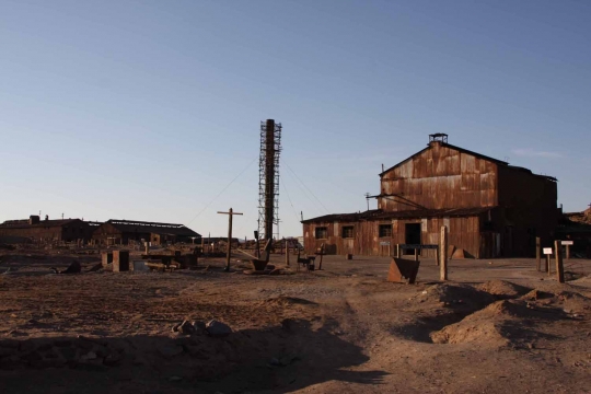 Angkernya kota hantu di gurun utara Chili
