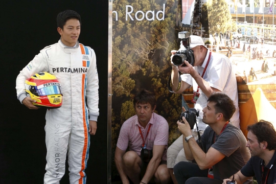 Gaya Rio Haryanto jalani pemotretan jelang seri perdana F1