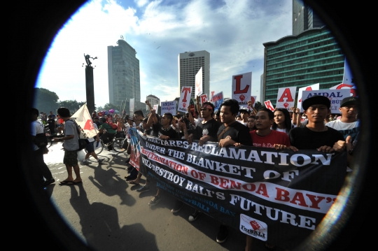 Aksi solidaritas tolak reklamasi Teluk Benoa di HI