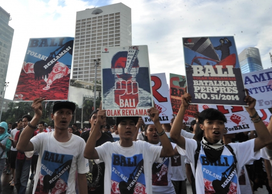 Aksi solidaritas tolak reklamasi Teluk Benoa di HI