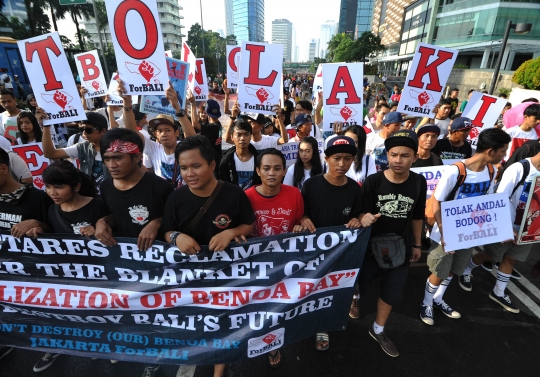 Aksi solidaritas tolak reklamasi Teluk Benoa di HI