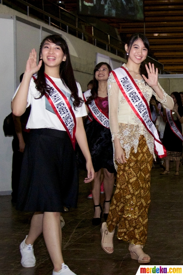 Foto Jalan Jalan Melihat Keseruan Jkt48 Beginner Handshake Event Merdeka Com Launching press conference 12th single jkt48 beginner. jalan jalan melihat keseruan jkt48