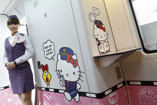 Uniknya kereta Hello Kitty di Taiwan