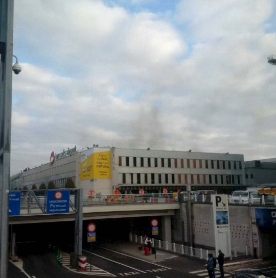 Begini hancurnya bandara dan stasiun di Belgia usai dibom