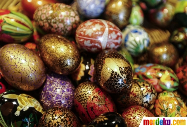 Foto : Warna-warni telur Paskah unik di Ceko merdeka.com