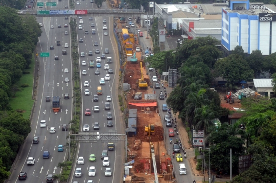 Proyek jalur layang MRT terkendala pembebasan lahan