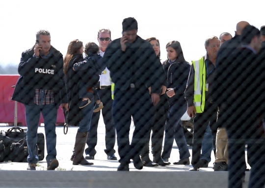 Wajah syok penumpang EgyptAir pasca-disandera di Siprus
